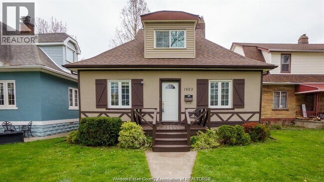 property at 1822 Dacotah Dr