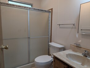 38227 Squaw Valley Rd in Yokuts Valley, CA - Building Photo - Building Photo