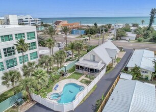 3524 S Atlantic Ave in Cocoa Beach, FL - Building Photo - Building Photo