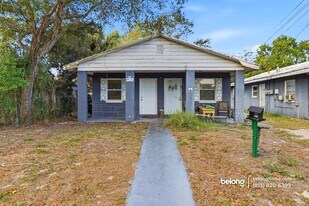 1504 N Madison Ave in Clearwater, FL - Building Photo