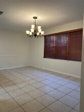 10861 NW 85th Terrace in Doral, FL - Building Photo - Building Photo