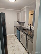 1217 Aspen Dr in Plainsboro, NJ - Building Photo - Building Photo