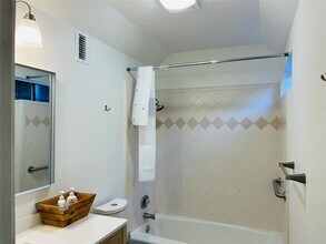 6501 Lost Cove in Austin, TX - Building Photo - Building Photo