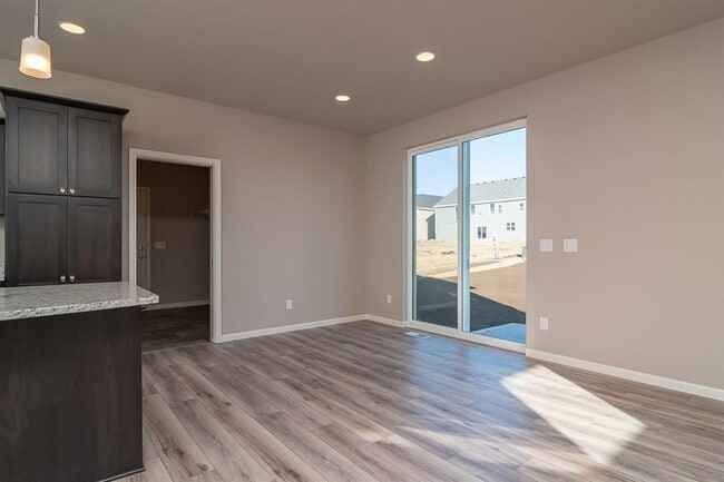 343 Sunshine Ln in Verona, WI - Building Photo - Building Photo