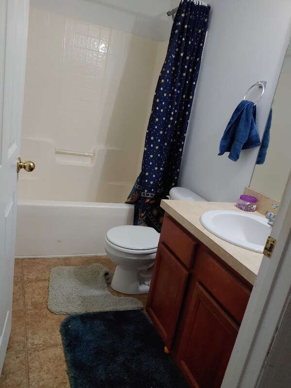 370 Sherman St SE in Palm Bay, FL - Foto de edificio - Building Photo