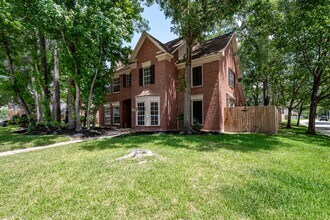 4515 Tall Ridge Ct in Houston, TX - Building Photo - Building Photo