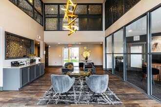 Solaire in Albuquerque, NM - Foto de edificio - Lobby