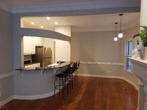 336 5th St NE, Unit 2 in Atlanta, GA - Foto de edificio - Building Photo