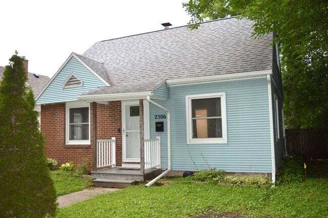 property at 2506 Myrtle St