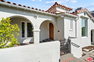 2148 Prosser Ave in Los Angeles, CA - Building Photo - Building Photo