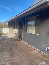 242 W Waiko Rd in Wailuku, HI - Building Photo - Building Photo