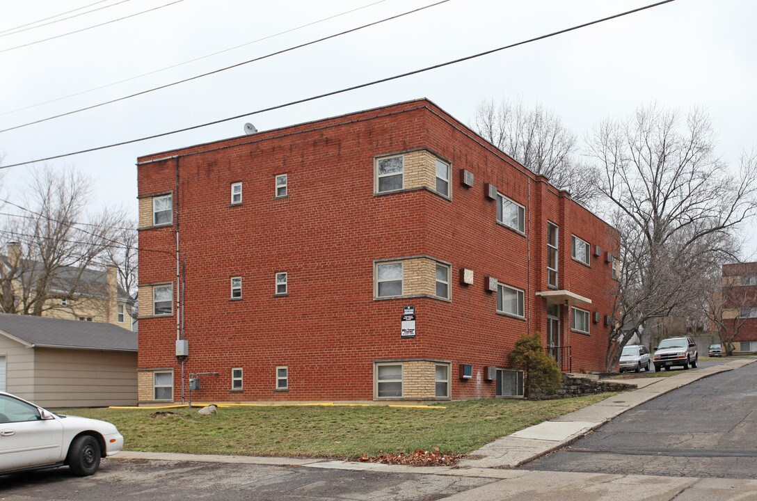 Stathem Apartments in Cincinnati, OH - Building Photo