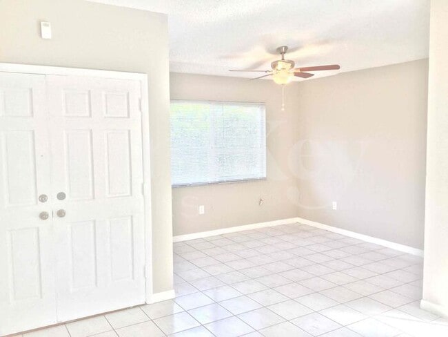 13530 SW 180th Terrace in Miami, FL - Building Photo - Building Photo