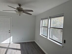 915 Hyridge St in Round Rock, TX - Building Photo - Building Photo