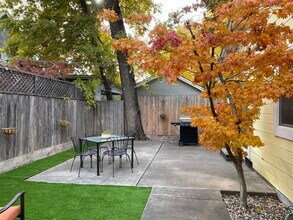 467 E 9th St in Chico, CA - Building Photo - Building Photo