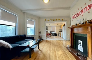 24 Hamilton Rd in Brookline, MA - Building Photo