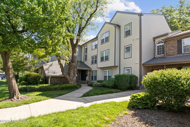 property at 6072 Cedar Ct