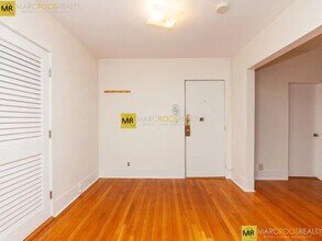 1408 Commonwealth Ave, Unit 9 in Boston, MA - Building Photo - Building Photo