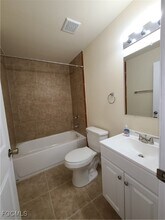 122 SE 24th Ave in Cape Coral, FL - Building Photo - Building Photo