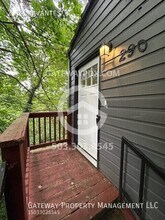 290 Cervantes in Lake Oswego, OR - Building Photo - Building Photo