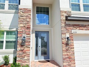 11131 Sundrift Dr in Tampa, FL - Building Photo - Building Photo