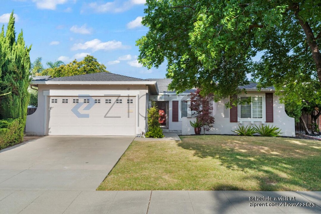 438 Juniper Ct in Sunnyvale, CA - Building Photo