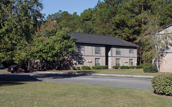 Treehaven in Summerville, SC - Foto de edificio - Building Photo