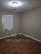 1221 Tahoe Rd in Memphis, TN - Foto de edificio - Building Photo