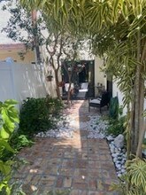 4500 NE 5th Ave in Boca Raton, FL - Building Photo - Building Photo