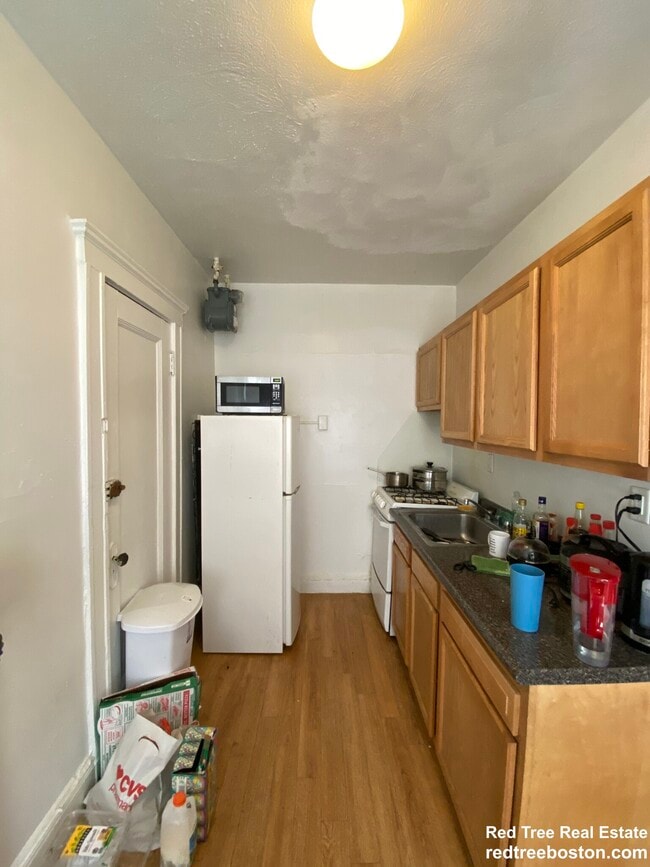 property at 109 Brainerd Rd