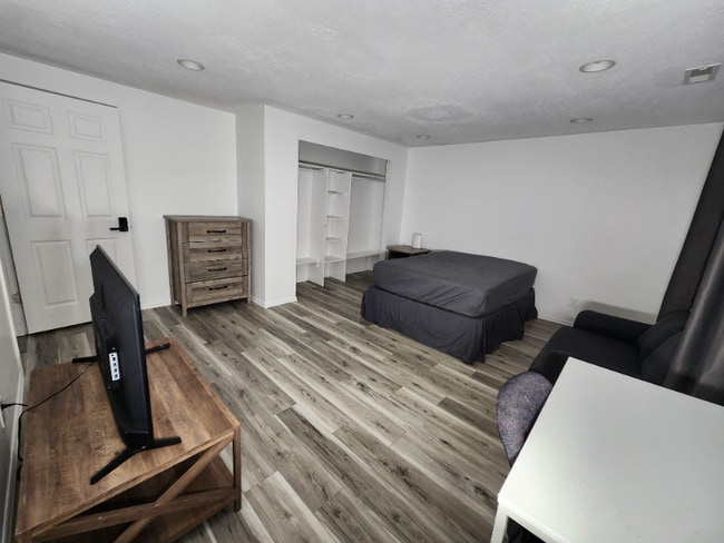 4197 W 4100 S in West Valley City, UT - Building Photo - Building Photo