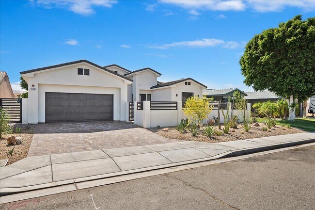 31260 Avenida La Paloma in Cathedral City, CA - Building Photo - Building Photo