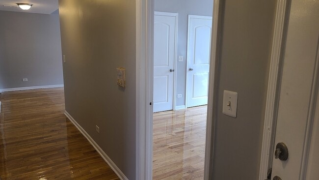 604 E Marquette Rd in Chicago, IL - Building Photo - Building Photo