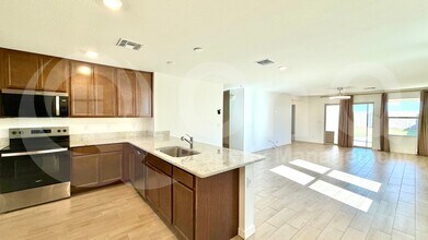 1642 W Pima Ave in Coolidge, AZ - Building Photo - Building Photo