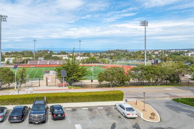 property at 500 Glenwood Cir