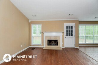 25 Oak Ridge Ct in Covington, GA - Building Photo - Building Photo