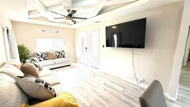 1415 Thompson Rd in Edinburg, TX - Building Photo - Building Photo