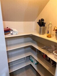 7447 Cambridge St photo'