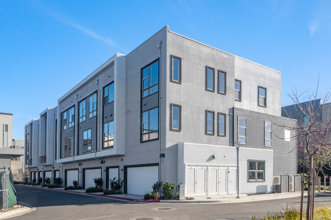 Lotus at UrbanOak by Tri Pointe Homes in San Jose, CA - Building Photo - Building Photo