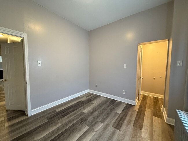 7208 Torresdale Ave in Philadelphia, PA - Foto de edificio - Building Photo