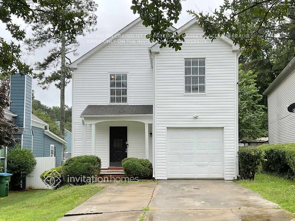 6668 E Windsor Ln in Norcross, GA - Building Photo