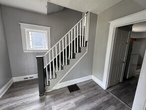 108 Durnan St in Rochester, NY - Building Photo - Building Photo