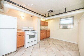 2802 Digby Ave in Cincinnati, OH - Building Photo - Building Photo