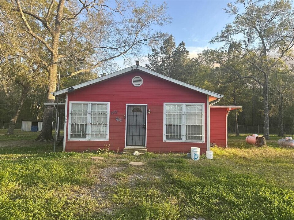 650 Our Rd in Shepherd, TX - Building Photo
