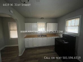 4619 W 31st St in Little Rock, AR - Building Photo - Building Photo