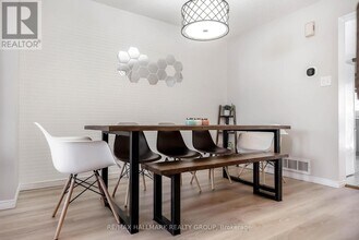 210 Provender Ave in Ottawa, ON - Building Photo - Building Photo