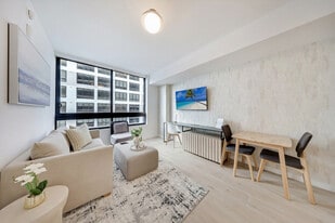 36 NE 2nd St, Unit ID1422353P in Miami, FL - Building Photo