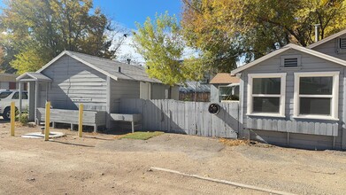 2236 N Sierra Hwy in Bishop, CA - Building Photo - Building Photo