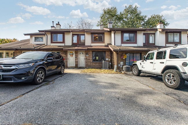 property at 4920 S Tupelo Turn