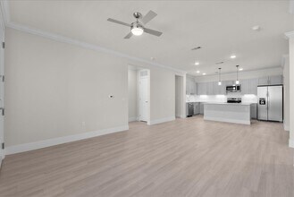 540 Hobbs Rd in League City, TX - Building Photo - Building Photo